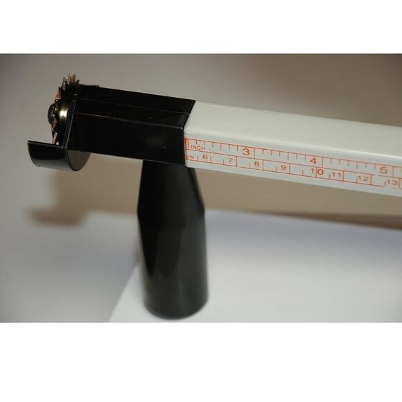 Precision Cardboard Box Resizing Cutting Tool | Reseller Supplies Tools - Picture 7 of 8